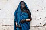 Surma tribe woman in a blue dress - Ethiopia Poster och Canvastavla