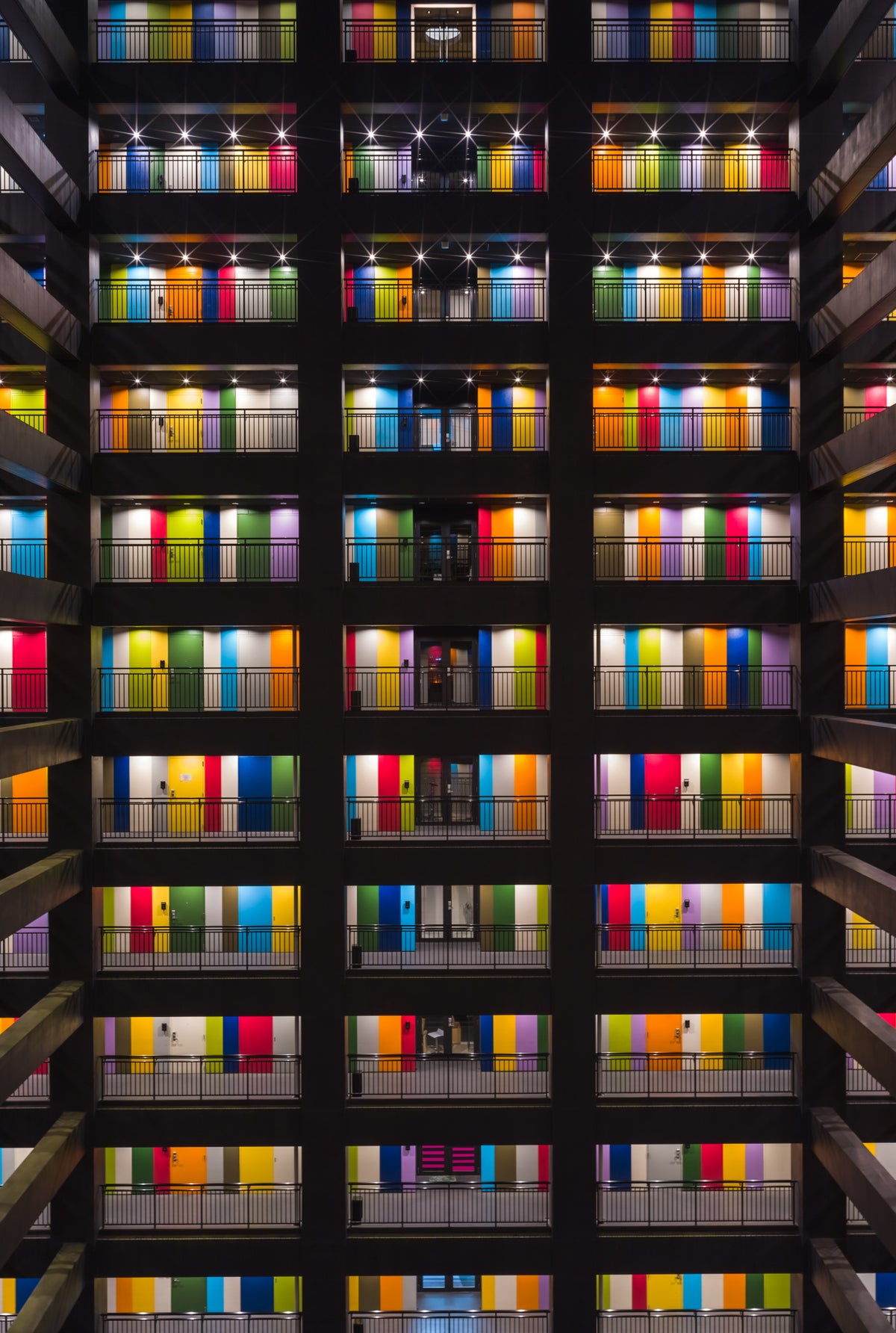 Colorful building Poster och Canvastavla