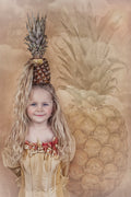 Pineapple girl Poster och Canvastavla
