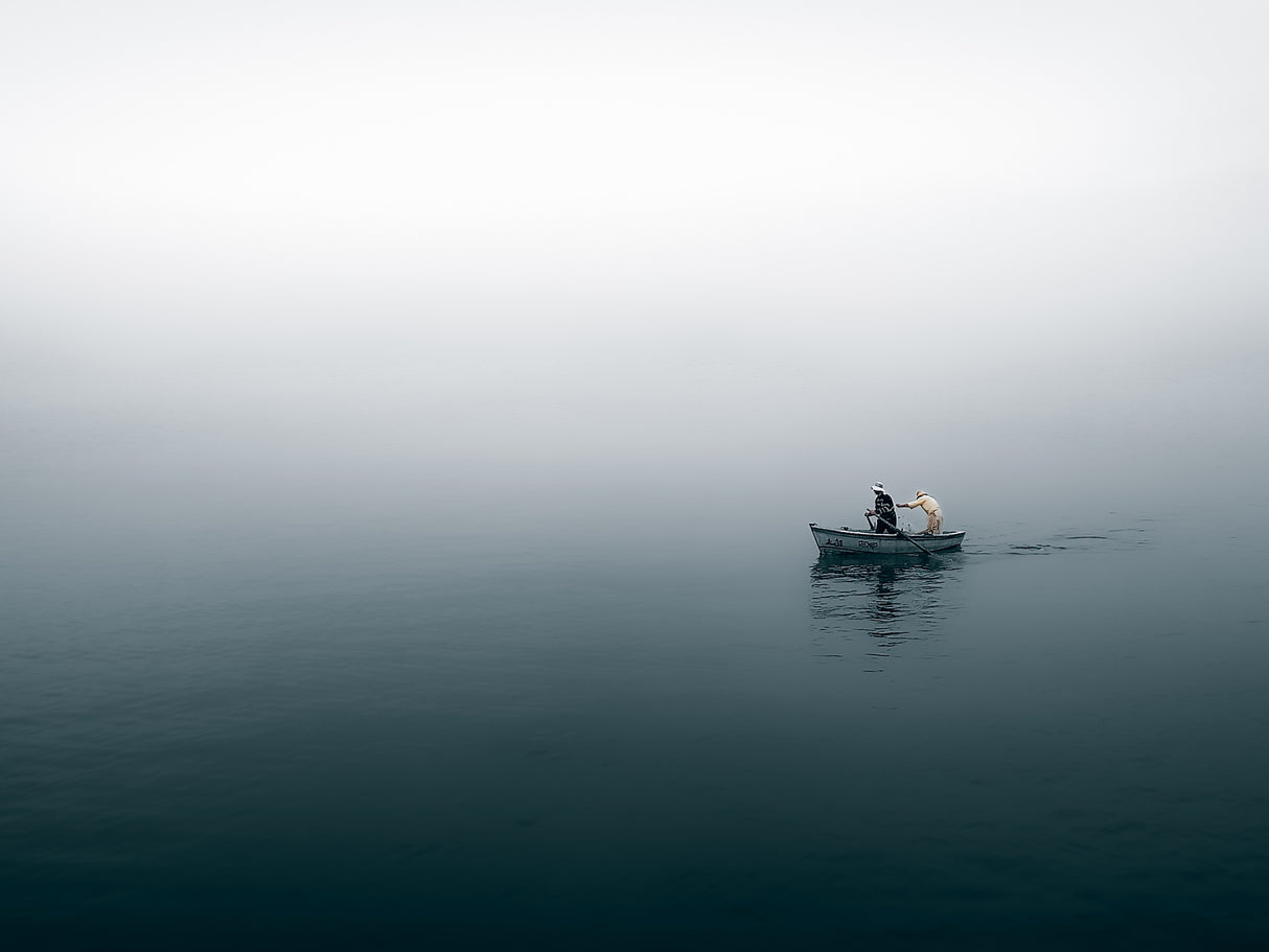 The calm of the sea and the captain. Poster och Canvastavla