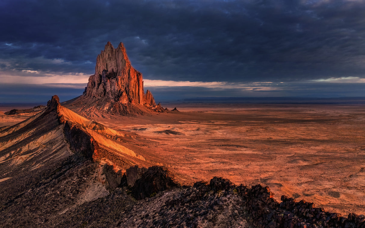 Shiprock at Dawn Poster och Canvastavla