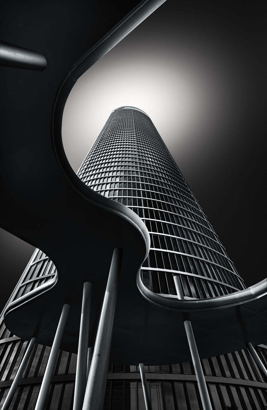 Waves, Columns &amp; Tower Poster och Canvastavla