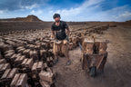 The brick maker2 Poster och Canvastavla
