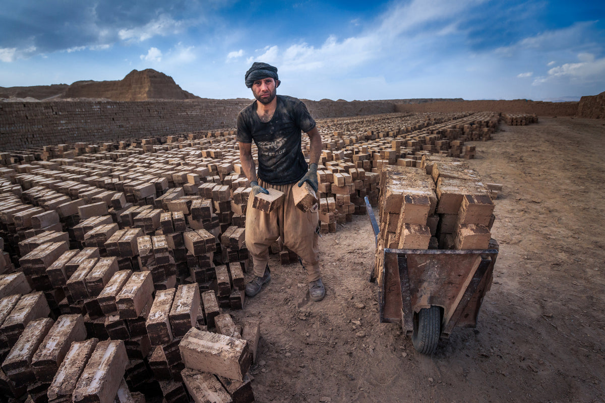 The brick maker2 Poster och Canvastavla