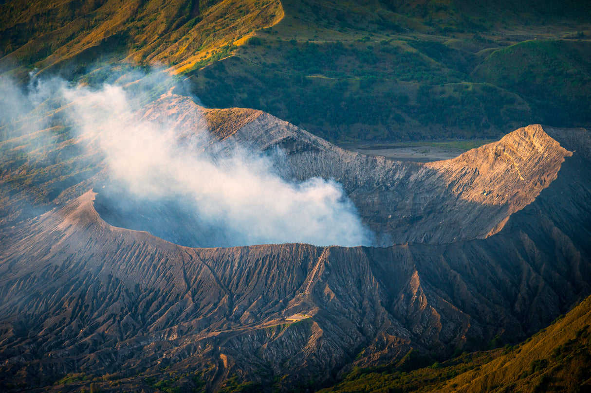 The Crater Poster och Canvastavla