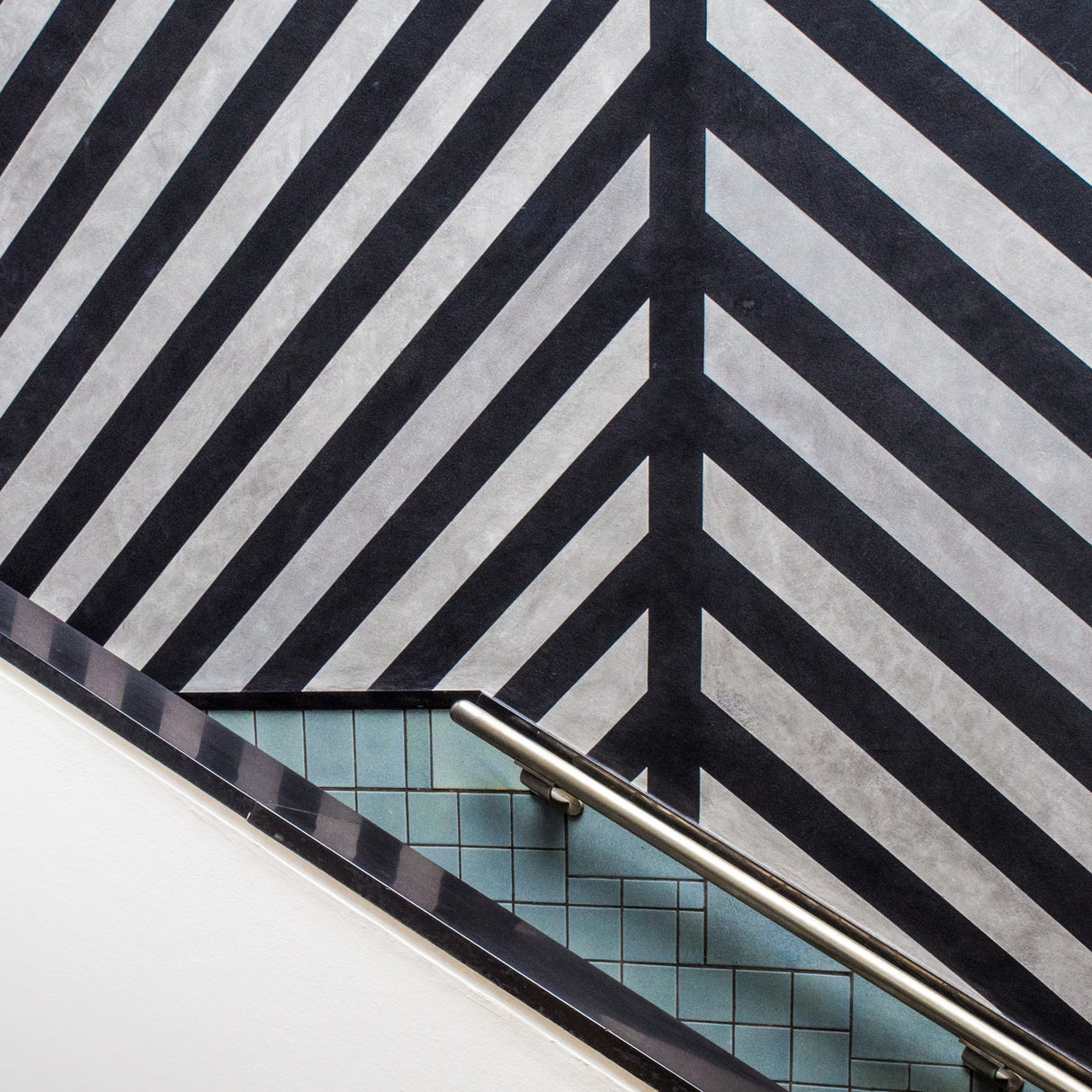 Museum staircase Poster och Canvastavla