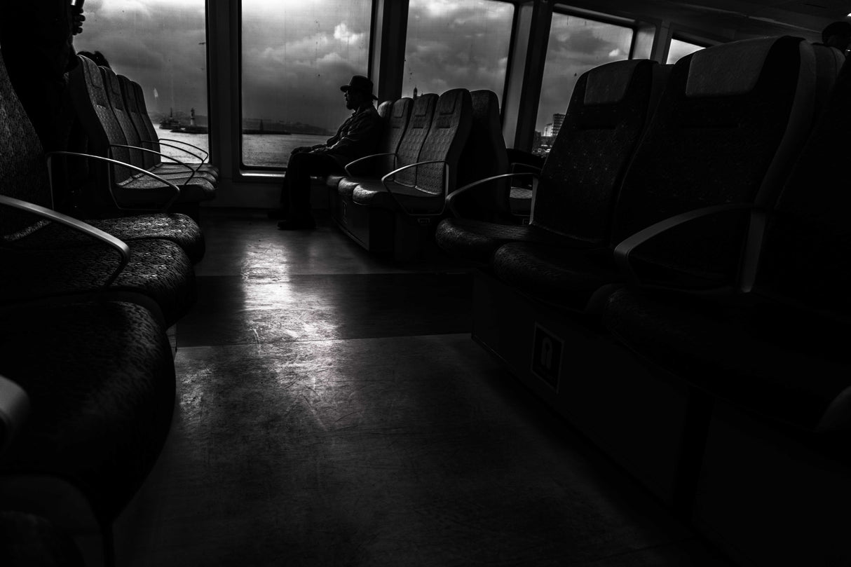 lonely passenger Poster och Canvastavla
