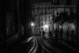 Lisbon night b&amp;w Poster och Canvastavla