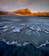 Broken ice cover Poster och Canvastavla