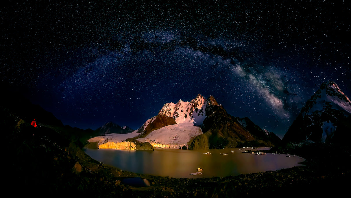 Night view of Bogda Peak Poster och Canvastavla