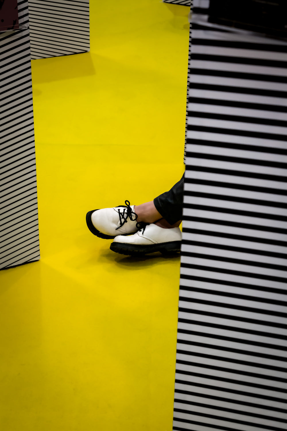 Activities on the yellow floor Poster och Canvastavla
