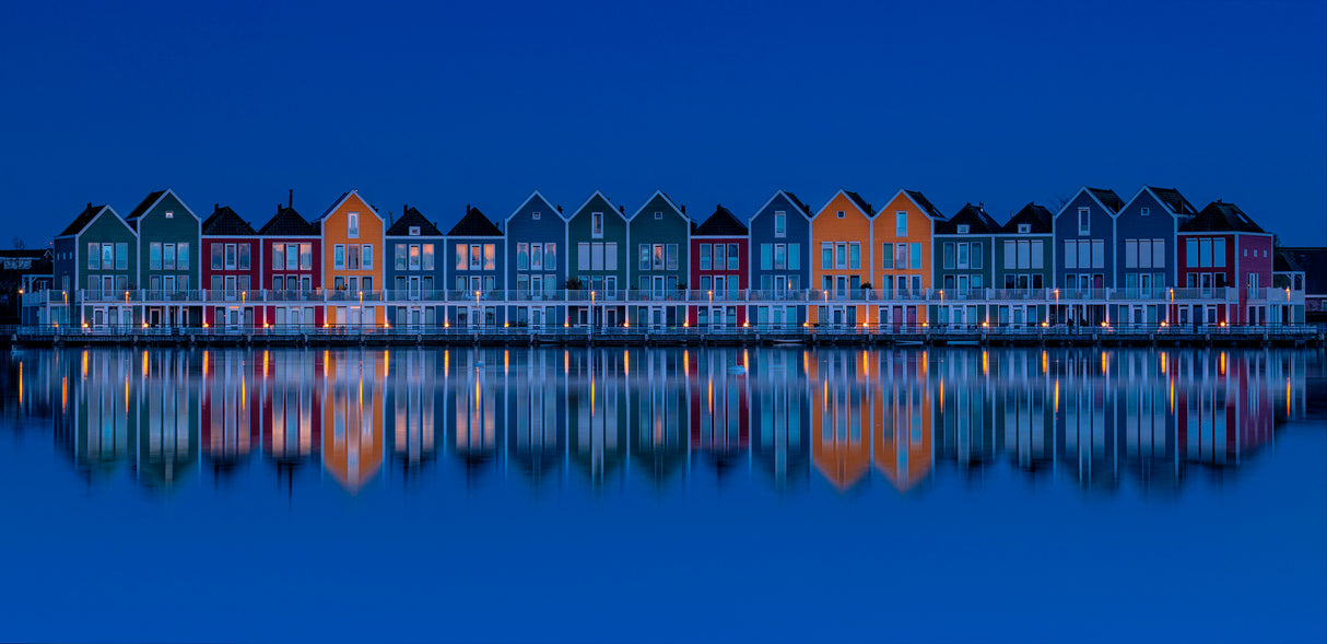 Deep Blue Deep Poster och Canvastavla