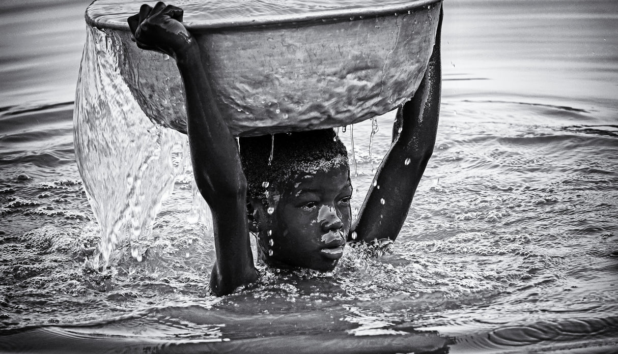 Fulfilling his commitment to provide water home Poster och Canvastavla