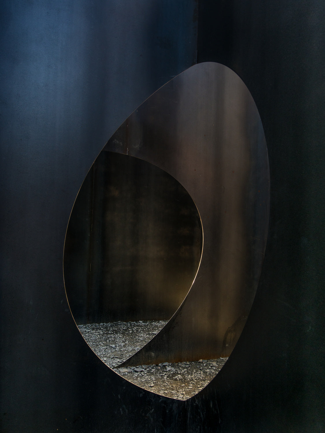 Oval steel Poster och Canvastavla