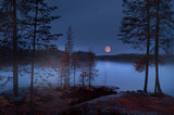 Red Moon Poster och Canvastavla