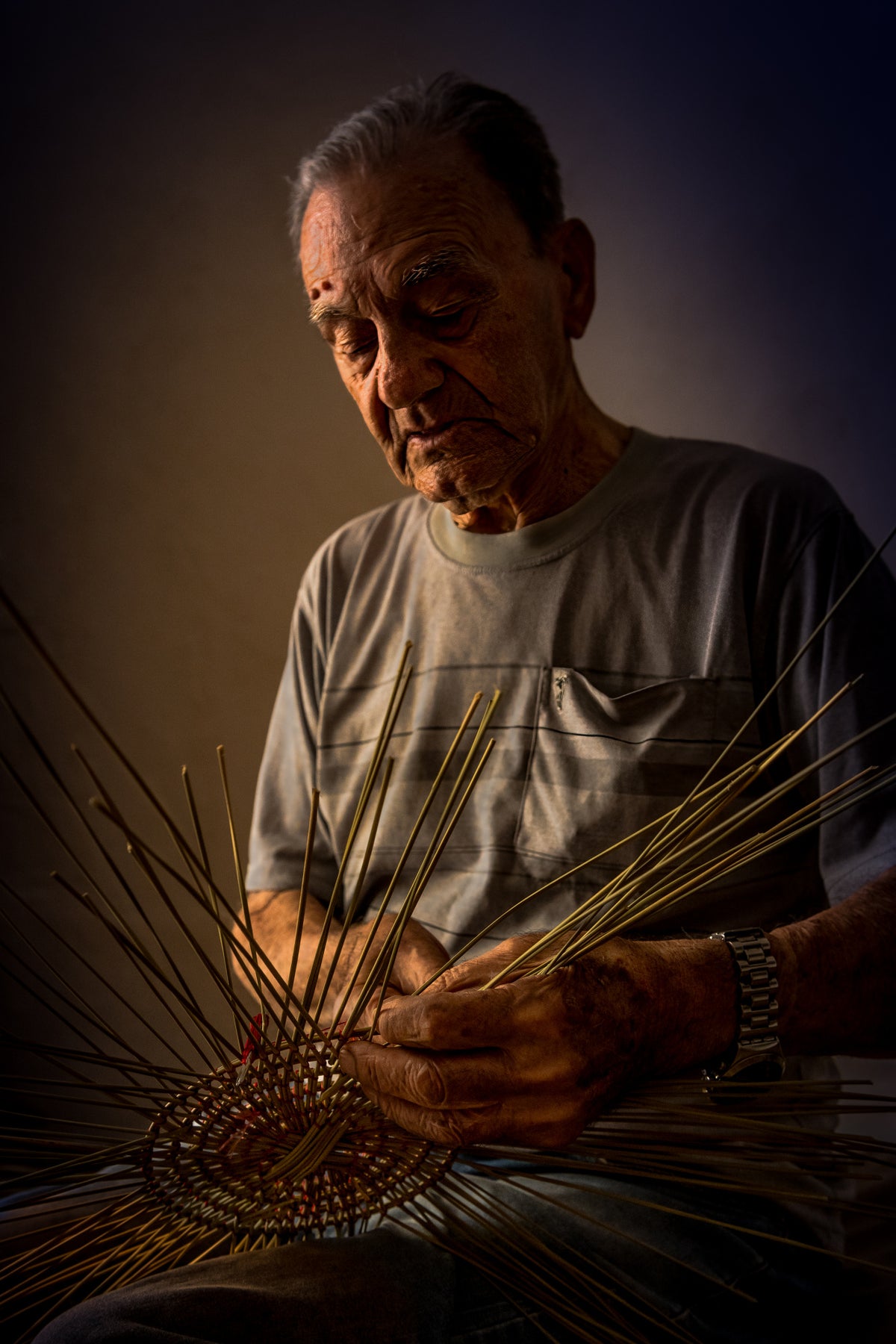 the basket maker Poster och Canvastavla