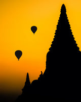 Sunrise in Bagan Poster och Canvastavla