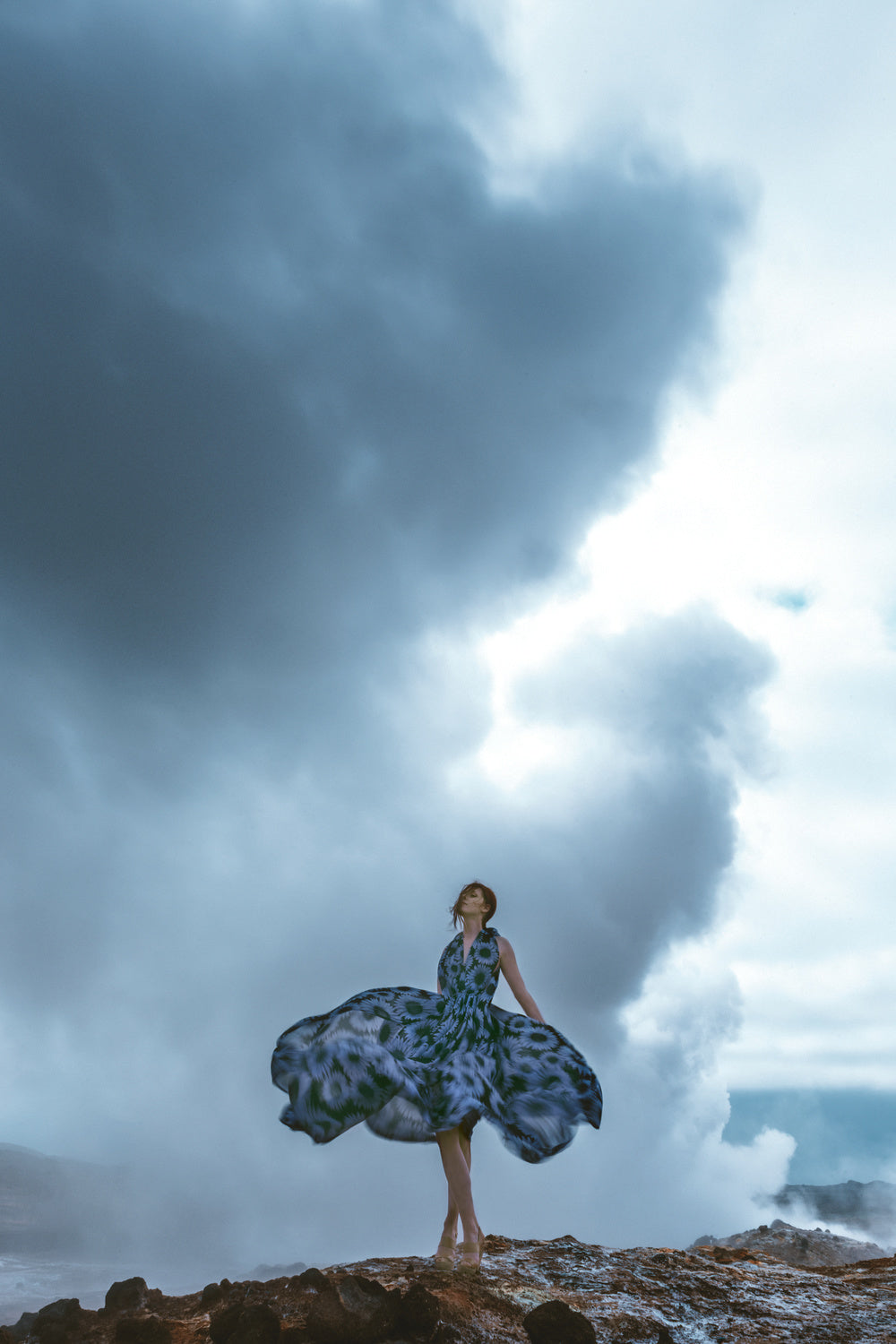 In the mist of the Geyser Poster och Canvastavla