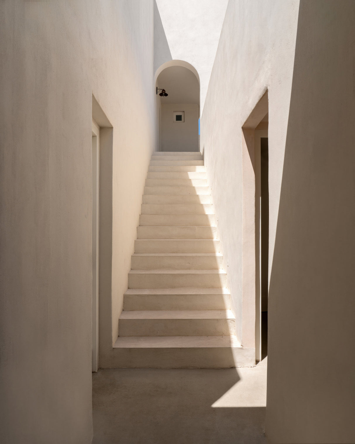 Whitewashed Steps Poster och Canvastavla