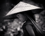 girl with hat wandering Poster och Canvastavla