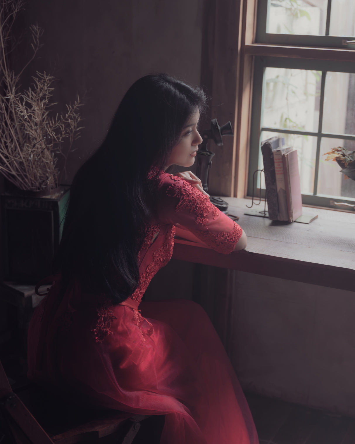 Woman in the Red Dress Poster och Canvastavla
