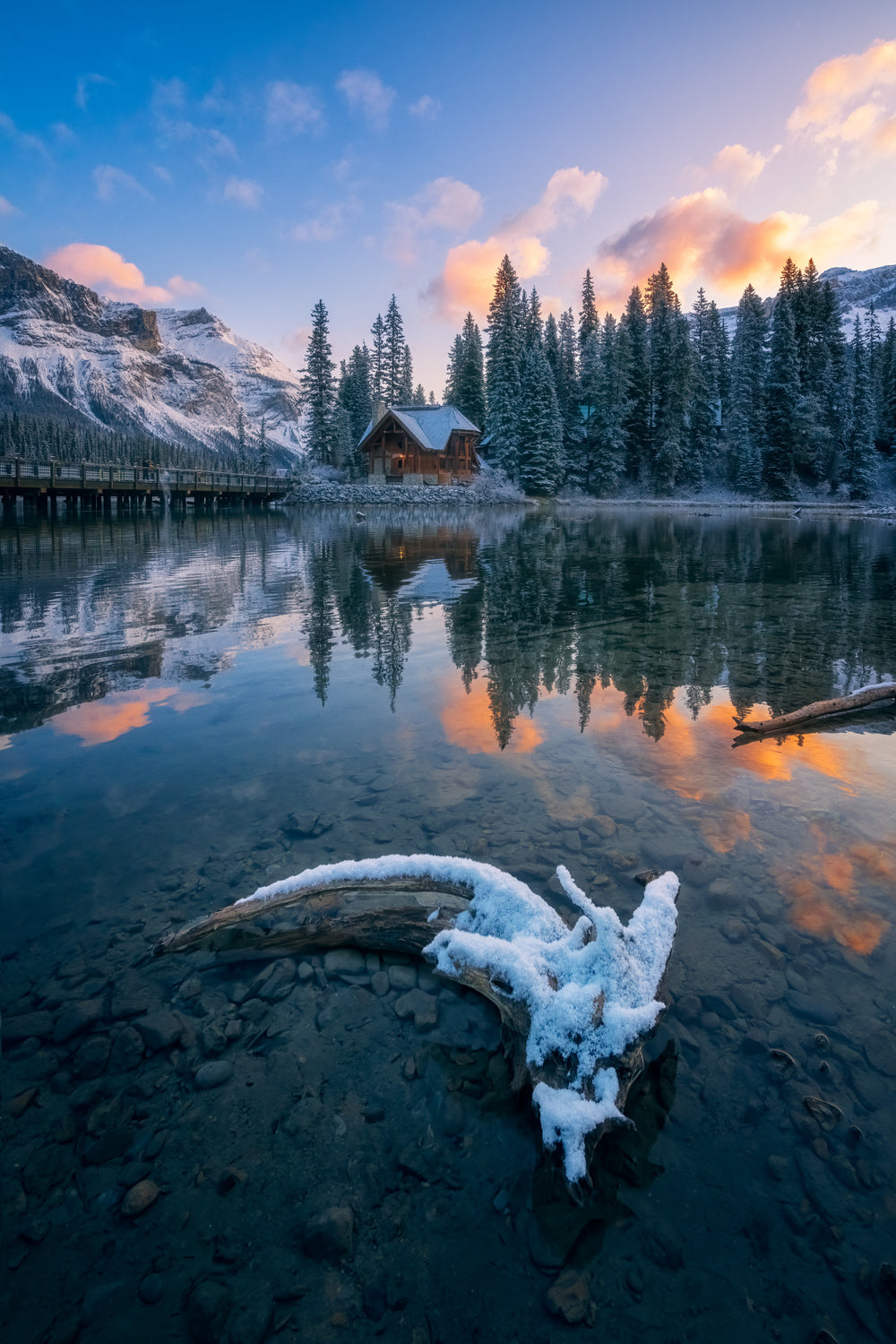 Lake Side Cabin Poster och Canvastavla