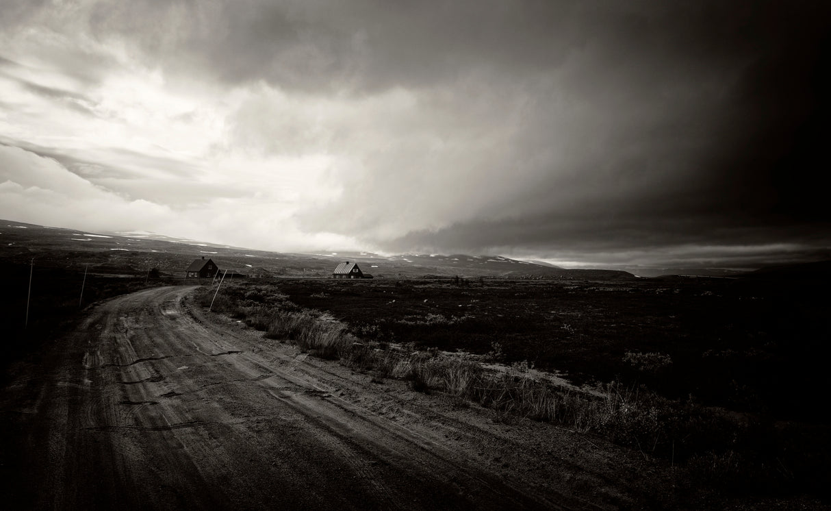 Dark clouds Poster och Canvastavla