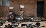 On the way to the water source-Benin Poster och Canvastavla