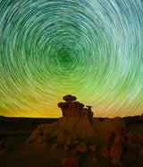 Star Trails with Green Airglow over Bisti Badlands Poster och Canvastavla