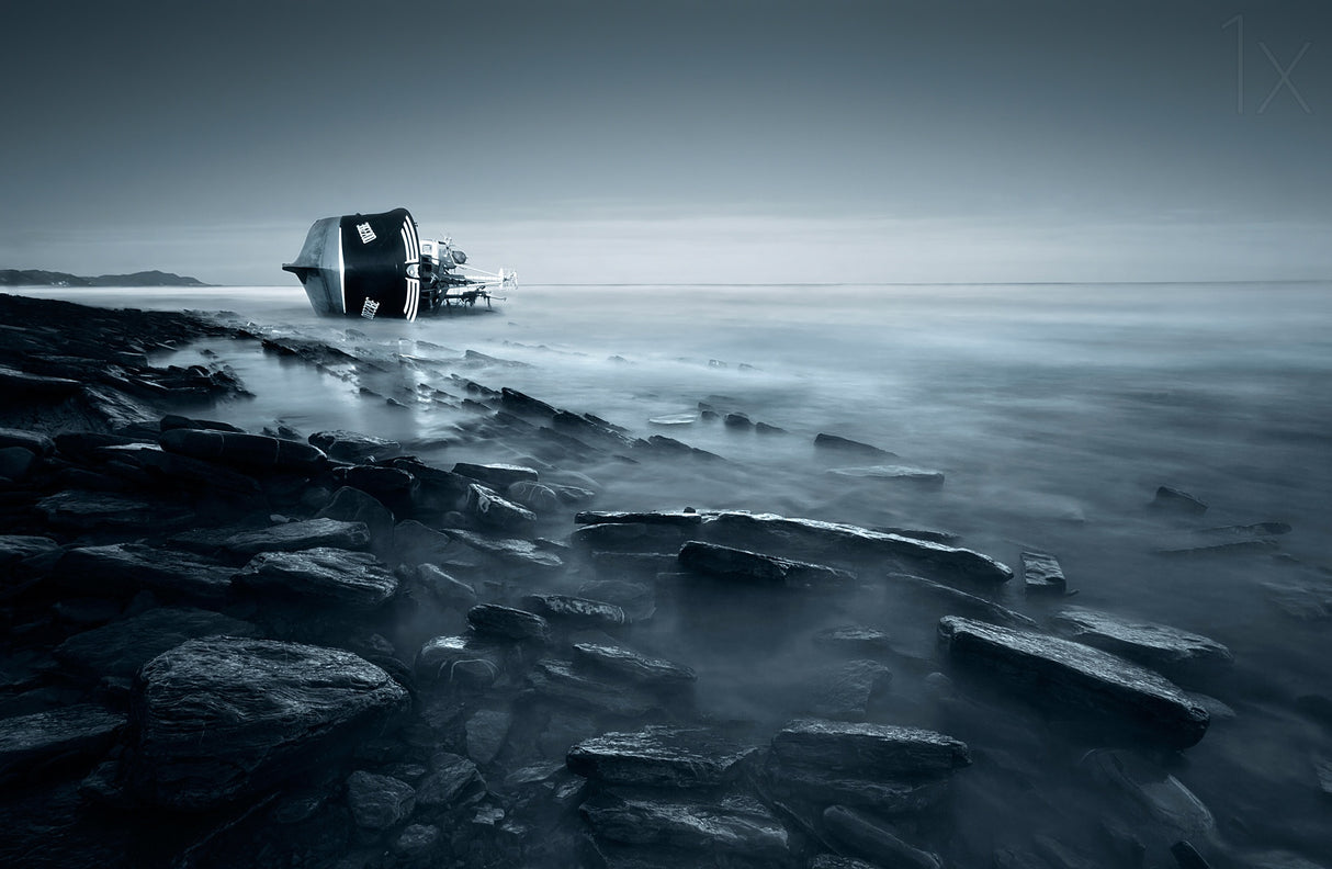 Shipwreck Poster och Canvastavla