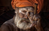 Just before lighting the chillum - Kathmandu Poster och Canvastavla