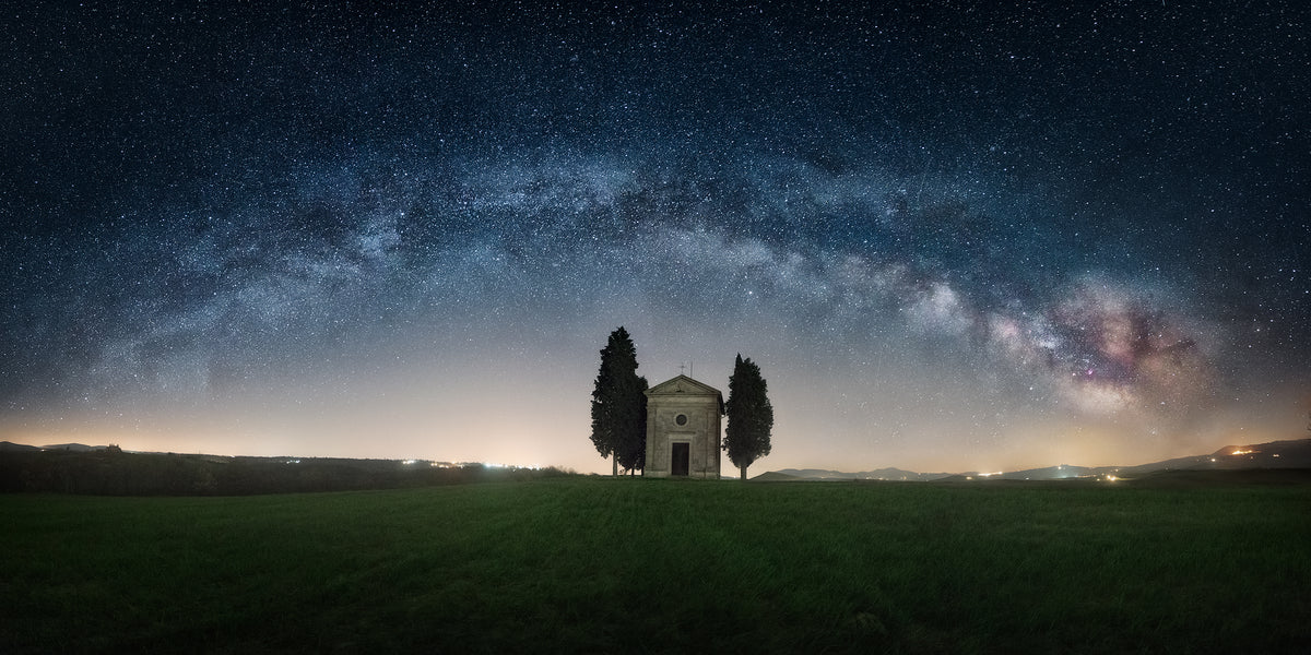 Starry chapel Poster och Canvastavla