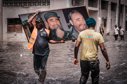Rescued Castro Poster och Canvastavla