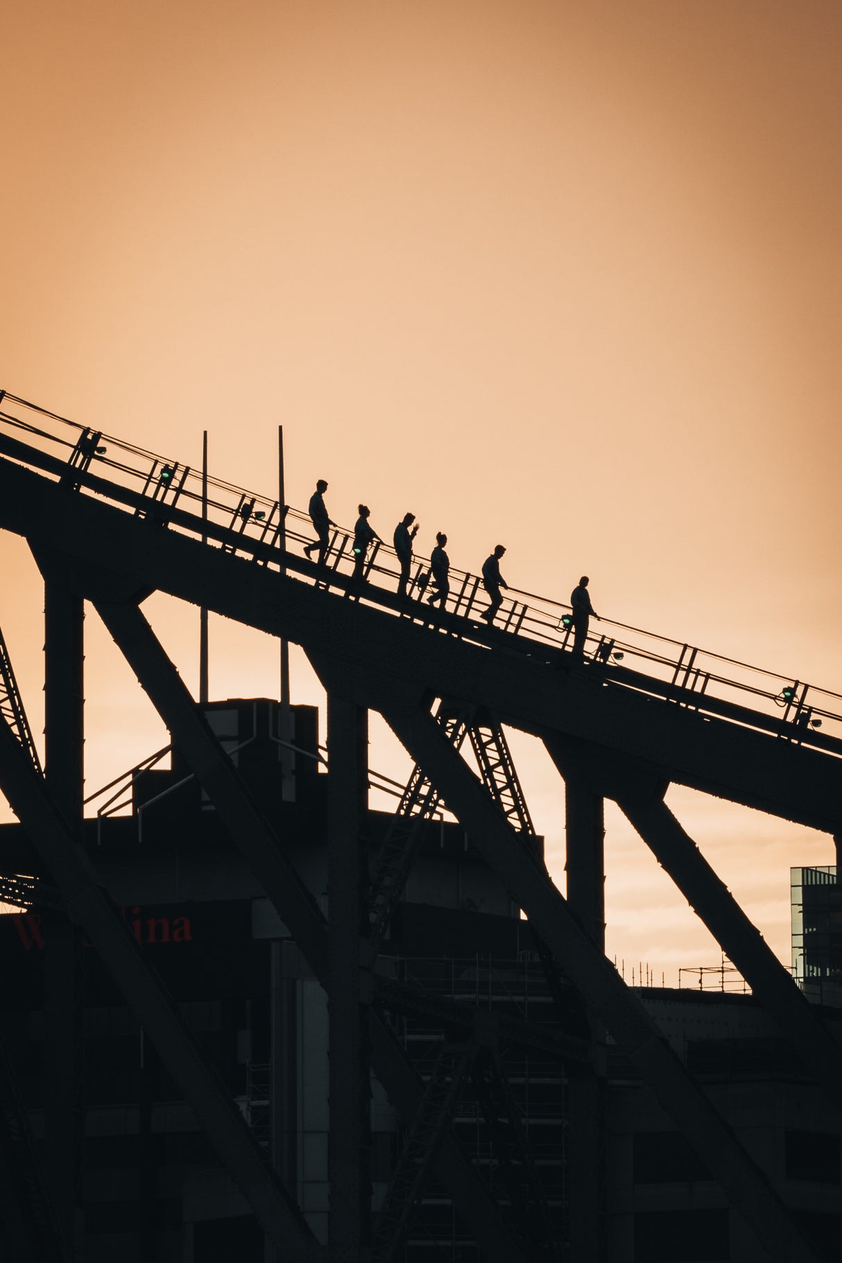 Under the bridge Poster och Canvastavla