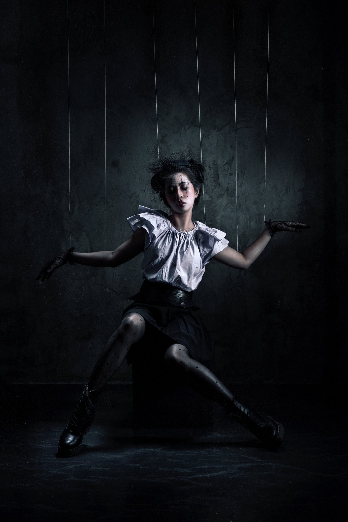 Marionette: Play Me Poster och Canvastavla
