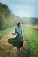 Flying Skirt Poster och Canvastavla