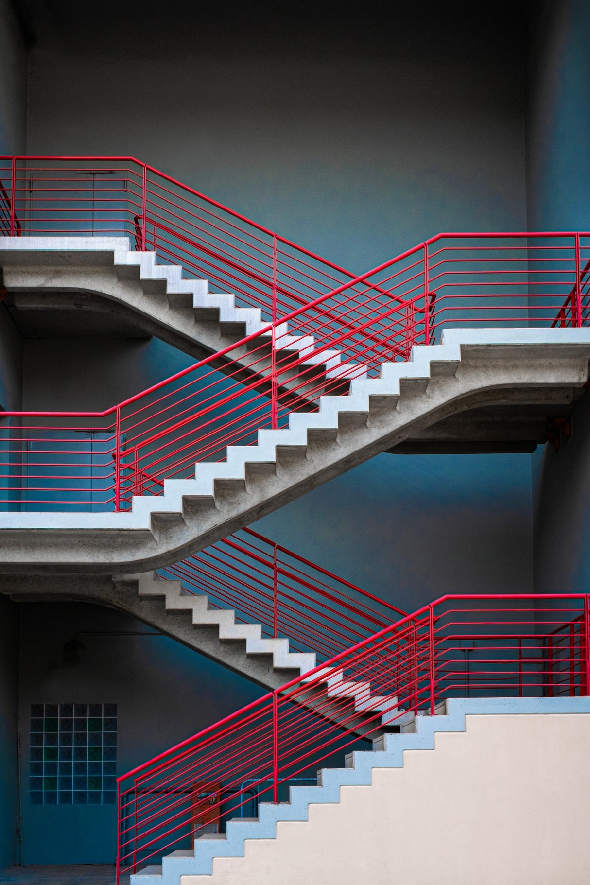 Stairways Poster och Canvastavla