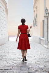Woman in Red Poster och Canvastavla