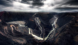 Dragons in the mountains Poster och Canvastavla