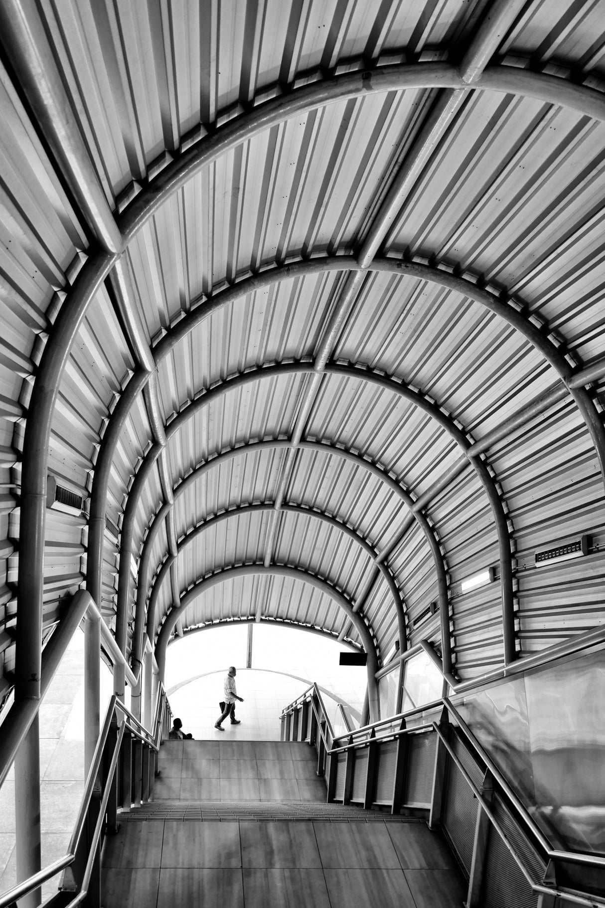 Walkway Poster och Canvastavla