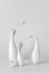 So Delicate So Pure Poster och Canvastavla