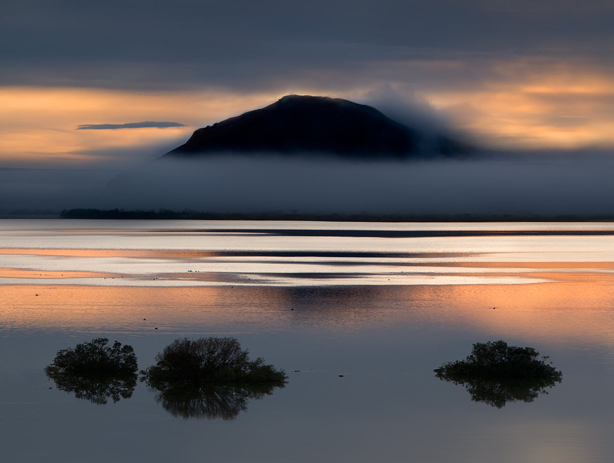 Evening lake Poster och Canvastavla
