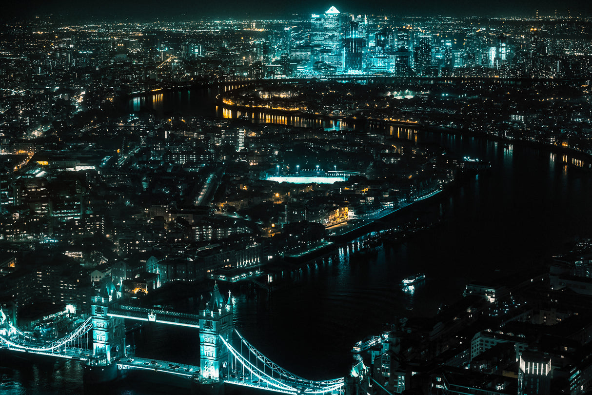 Cyberpunk London - I Poster och Canvastavla