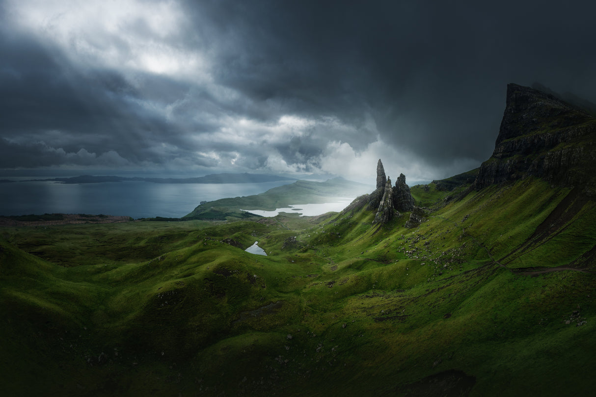 The Storr Poster och Canvastavla