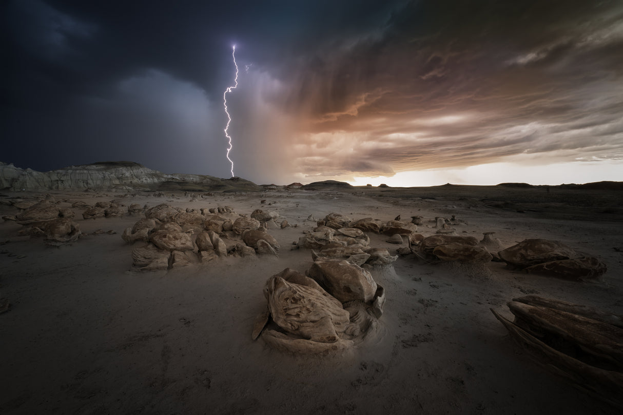 Lighting of Bisti badlands Poster och Canvastavla