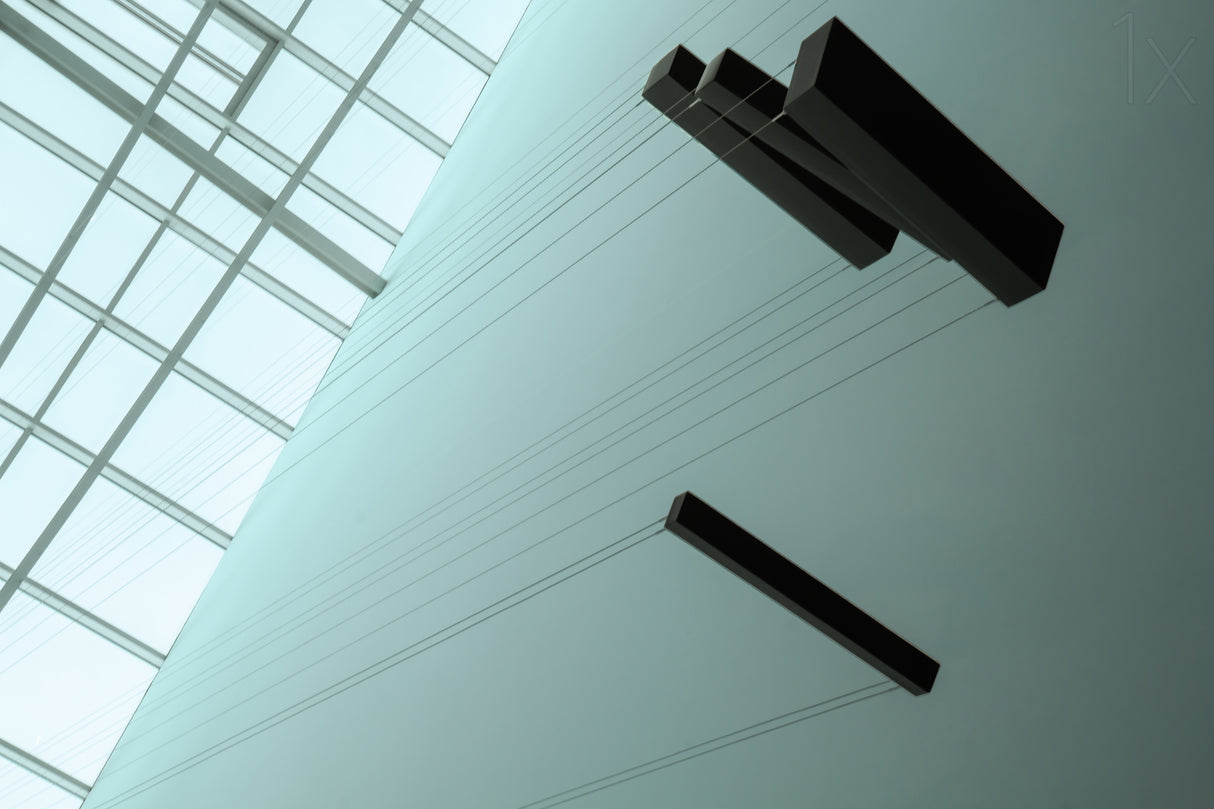 Floating light Poster och Canvastavla