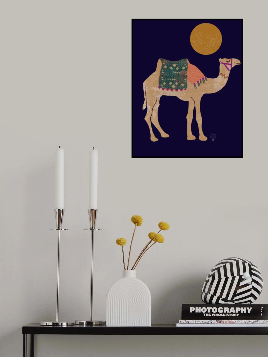 Camel and Moon   Erum Khalili.png Poster och Canvastavla
