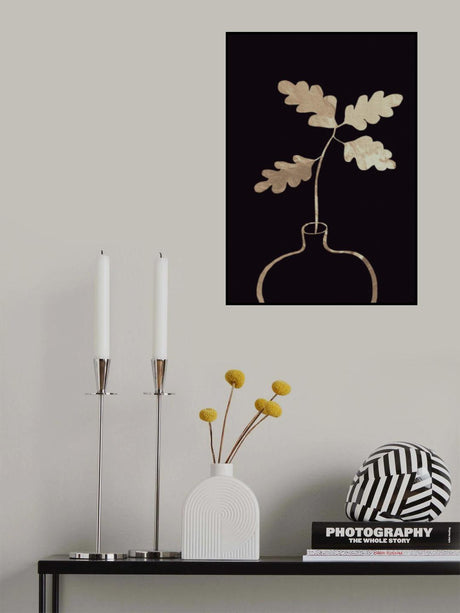 Leaves in vase_gold Poster och Canvastavla