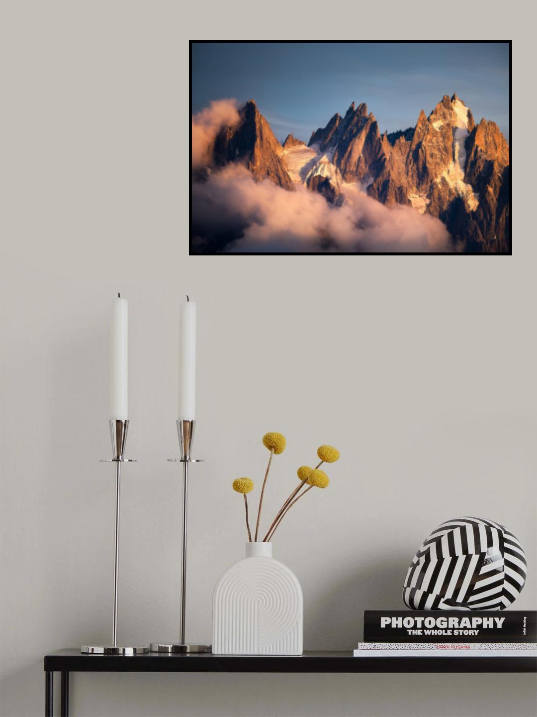 Dusk Over the Alps Peaks Poster och Canvastavla