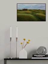 Busy tractor in Val d'Orcia Poster och Canvastavla